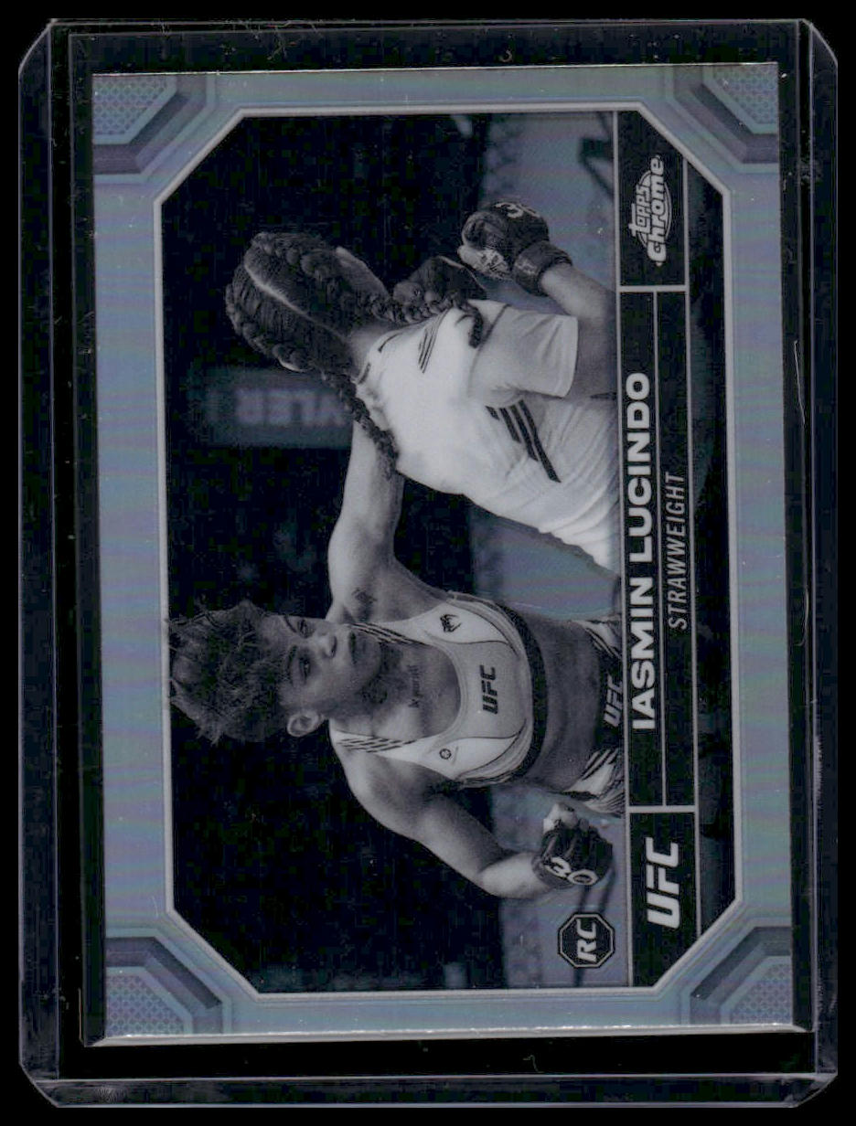 2024 Topps Chrome UFC #43 Iasmin Lucindo Negative Refractor Rookie